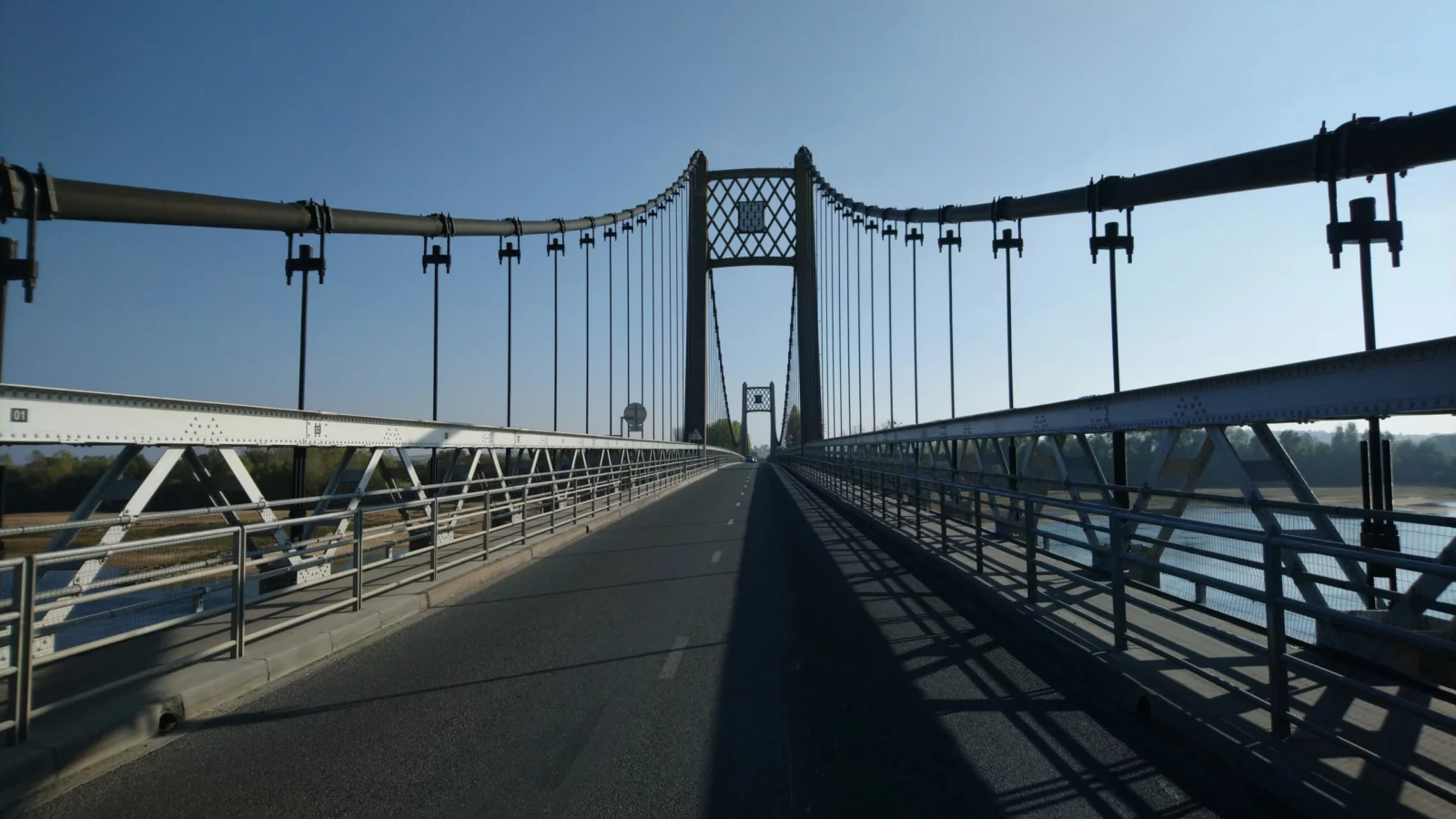 Accompagnement des entreprises Le pont Bretagne-Anjou sur la Loire à Ancenis