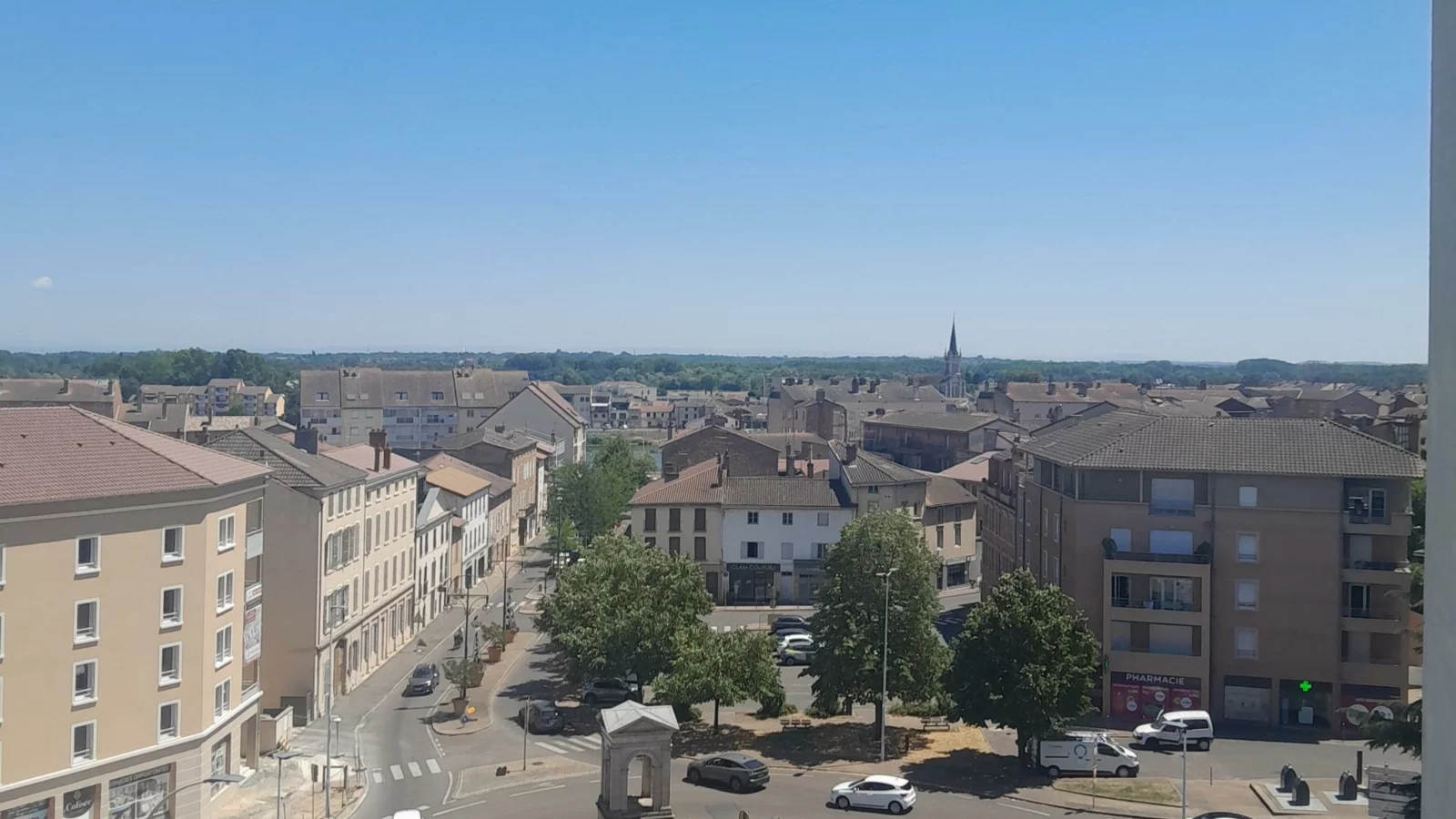 Accompagnement des entreprises Vue sur les toits de Mâcon