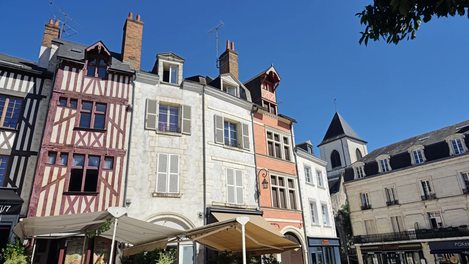 La place du Châtelet dans le centre d’Orléans