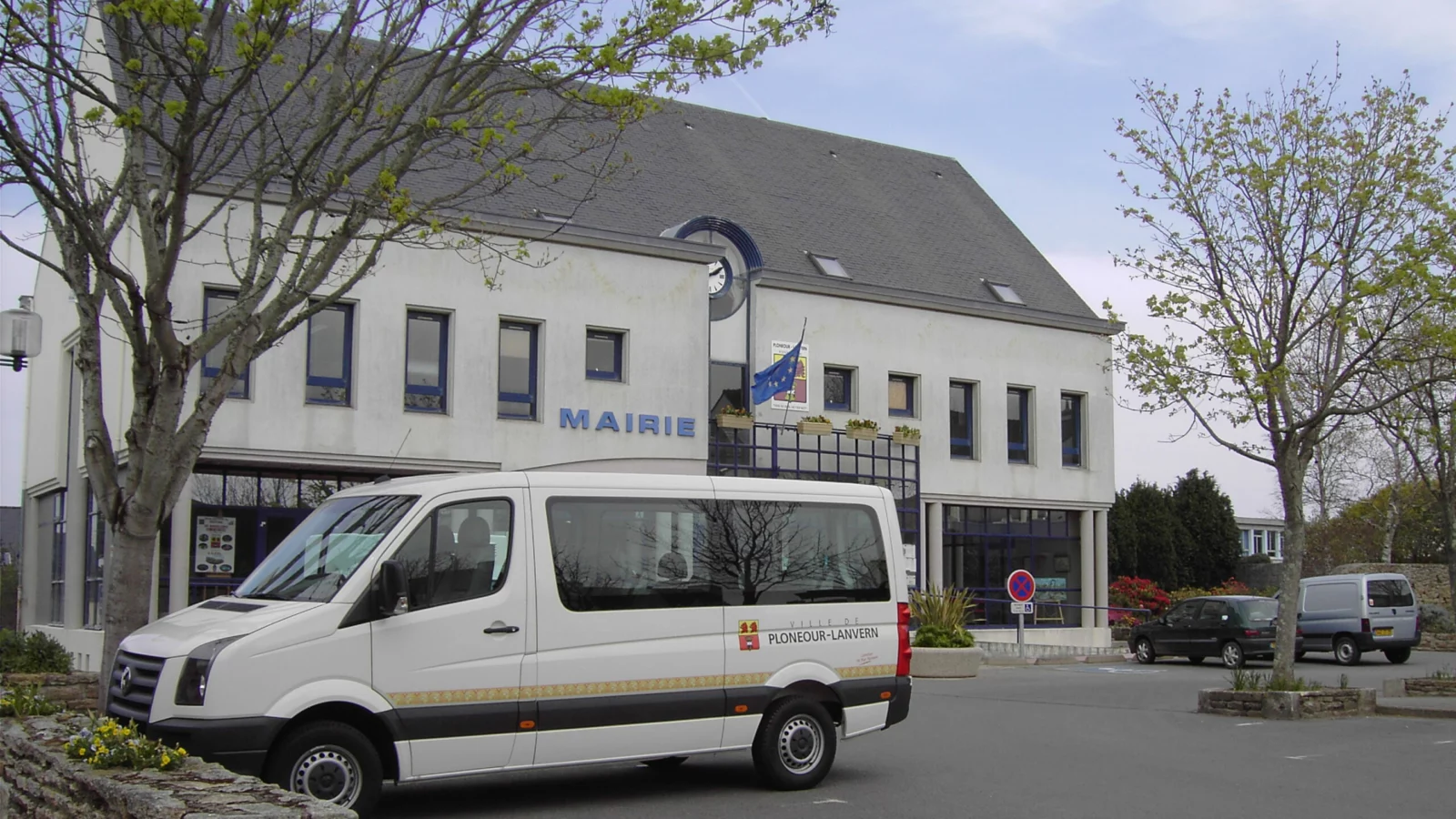 Création et suivi de sites internet L’hôtel de ville de Plonéour-Lanvern