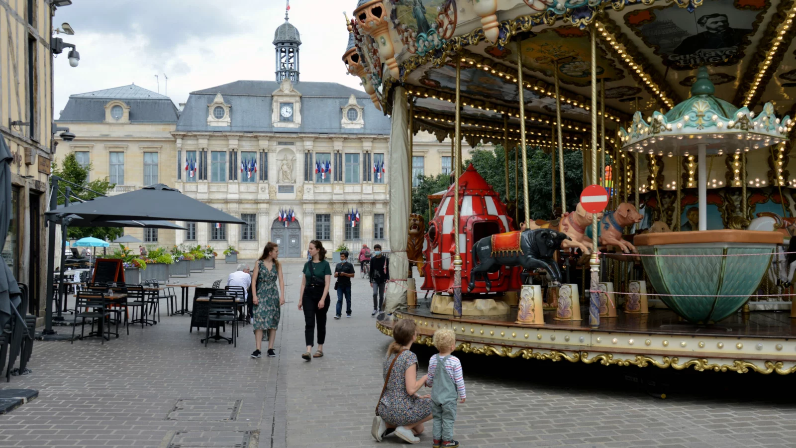 Création et suivi de sites internet Le carrousel et l’hôtel de ville de Troyes