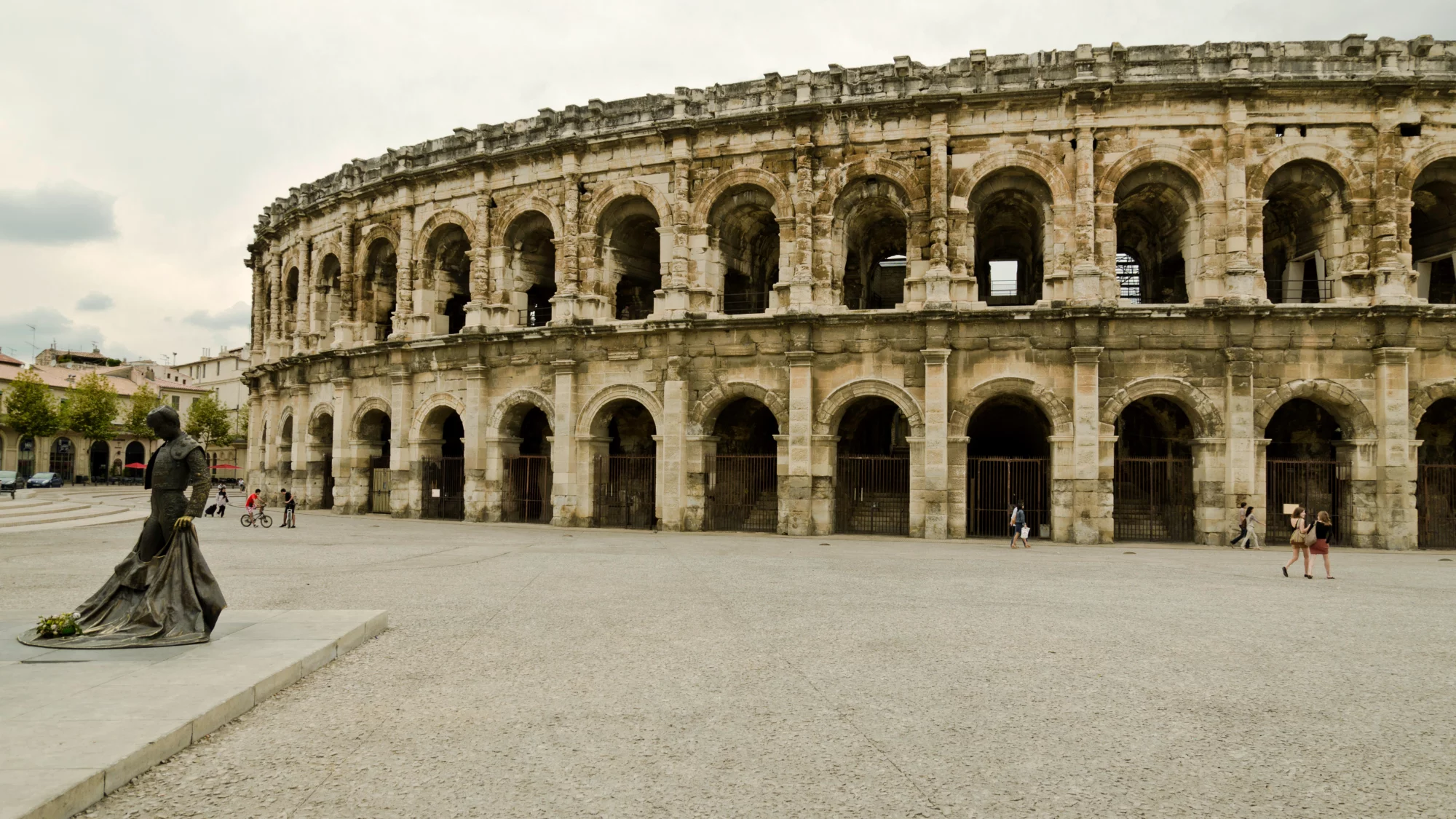 Accompagnement des entreprises Les arènes de Nîmes et leur parvis